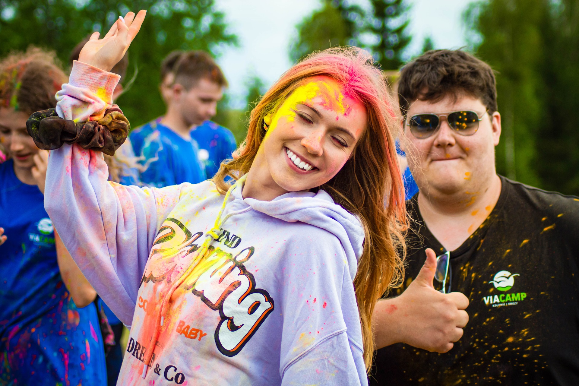 Uczestniczka uśmiechająca się - Obozy letnie - ViaCamp.pl